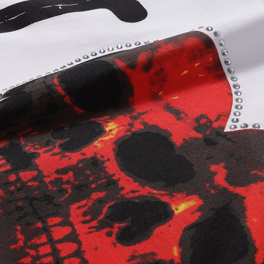 Rough Play Heart Skull Distressed Graphic T-Shirt — detail