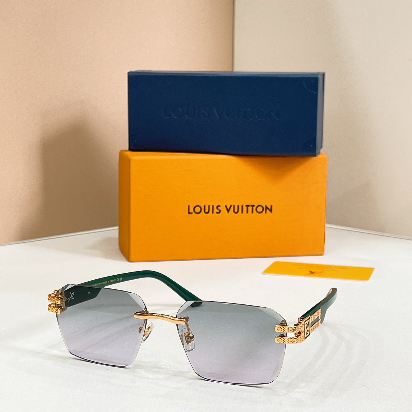 Louis Vuitton Z21943E Sunglasses